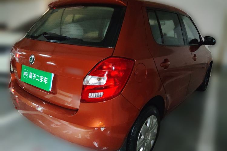 Used Skoda Fabia 2011 1.4L Automatic Crystal Edition Rear Right 45 Deg