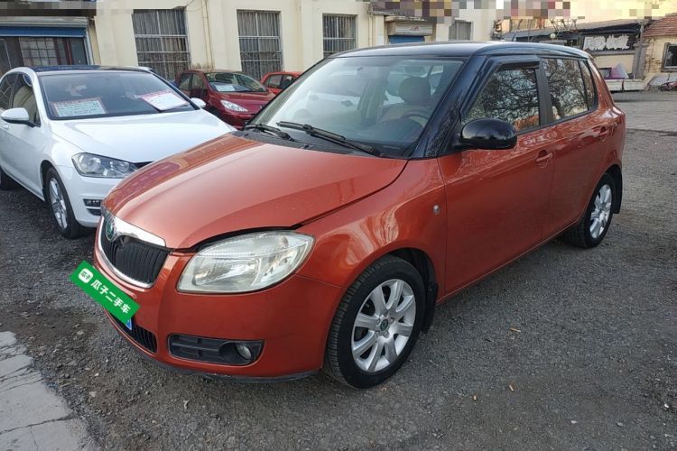 Skoda Fabia 2011 1.4L Automatic Crystal Edition مستعملة Guazi used car, China used car export, Used car for sale, Used  cars, Cheapest cars for sale