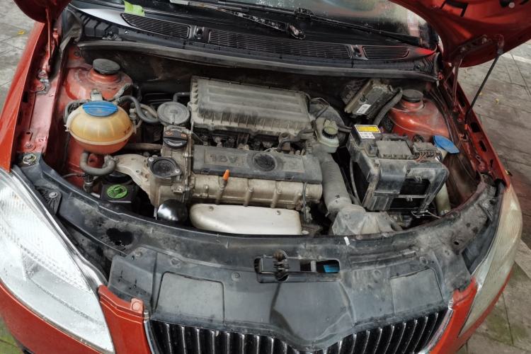 Used Skoda Fabia 2011 1.4L Manual Crystal Edition Engine Bay