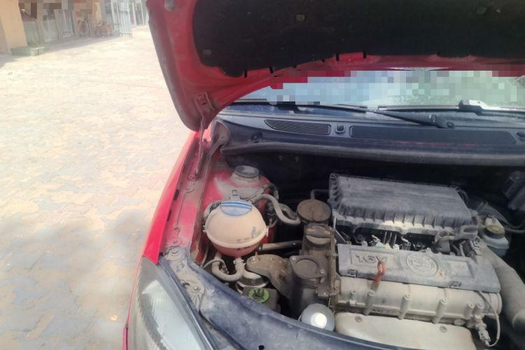 Used Skoda Fabia 2011 1.6L Manual Cool Black Edition Engine Bay Right