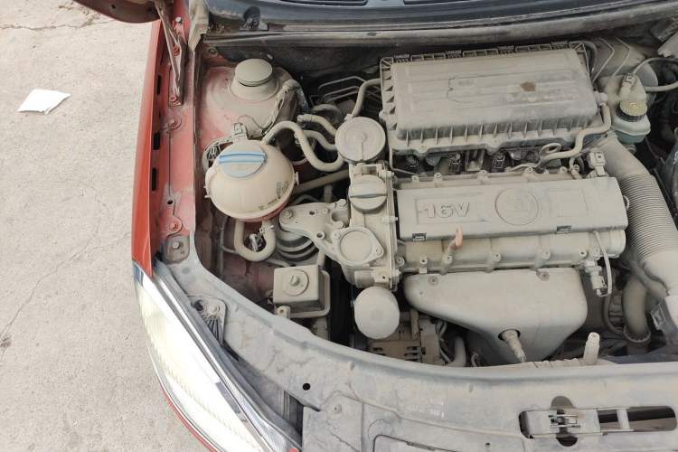 Used Skoda Fabia 2011 1.4L Manual Crystal Edition Engine Bay Right