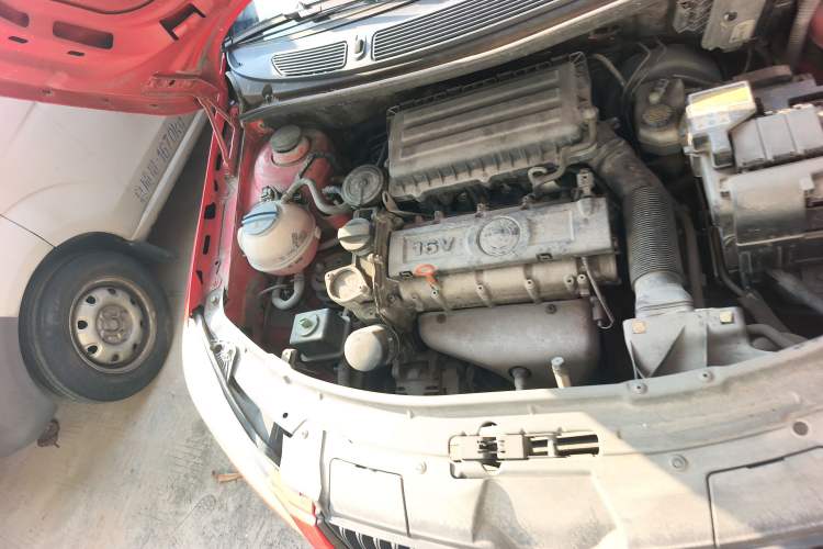 Used Skoda Fabia 2011 1.6L Automatic Crystal Edition Engine Bay Right