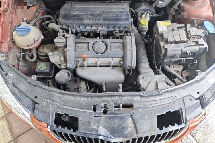 Used Skoda Fabia 2011 1.4L Manual Crystal Edition Engine Bay