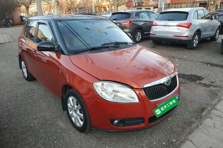 Used Skoda Fabia 2011 1.4L Automatic Crystal Edition Exterior 1