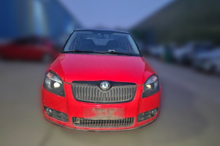 Used Skoda Fabia 2011 1.6L Automatic Cool Black Edition Front