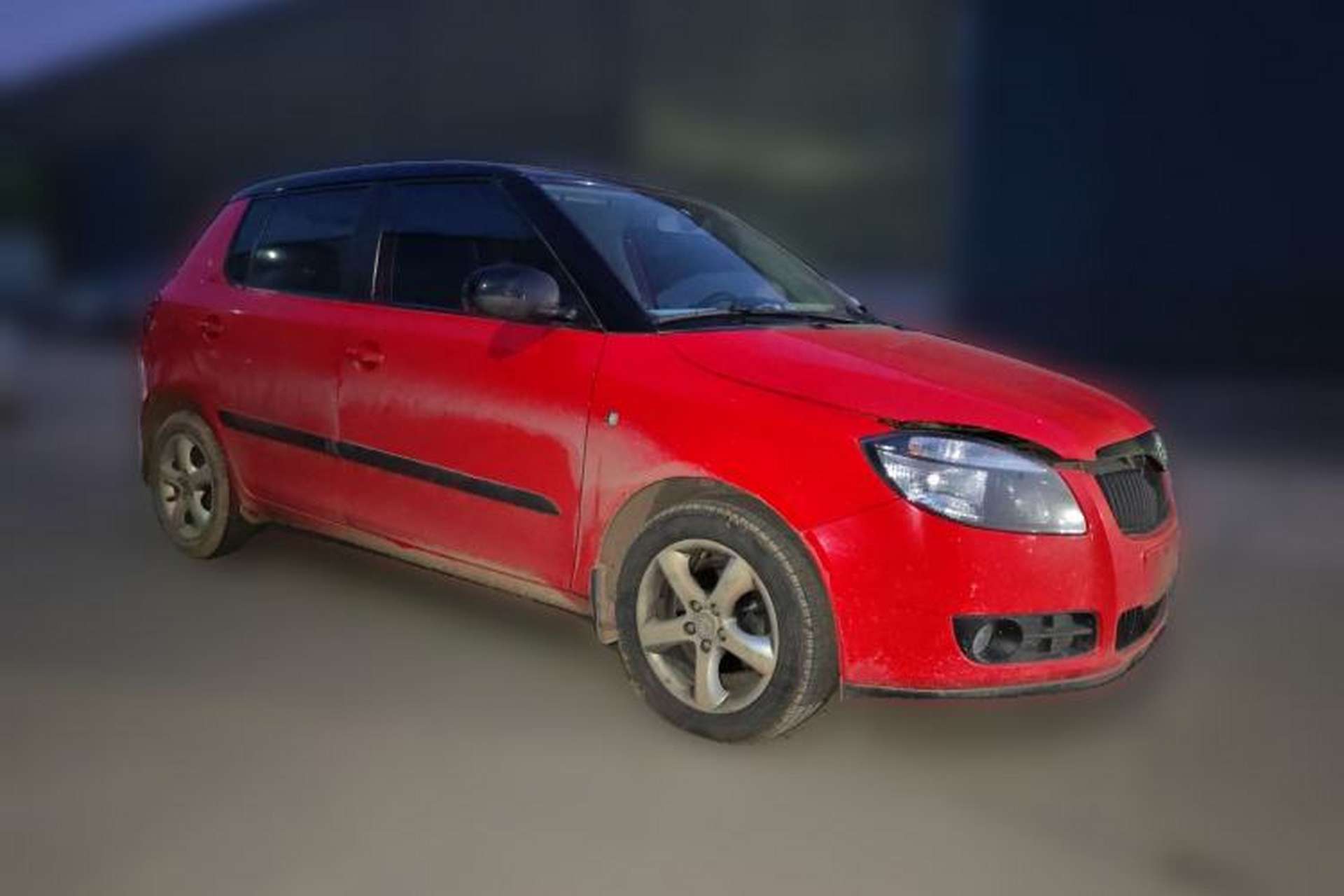 Used Skoda Fabia 2011 1.6L Automatic Cool Black Edition Front Right 45 Deg