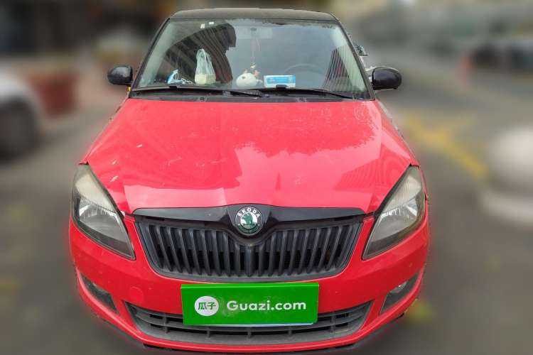 Used Skoda Fabia 2011 1.6L Automatic Cool Black Edition Front
