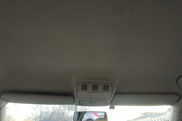 Used Skoda Fabia 2011 1.4L Automatic Crystal Edition Headliner