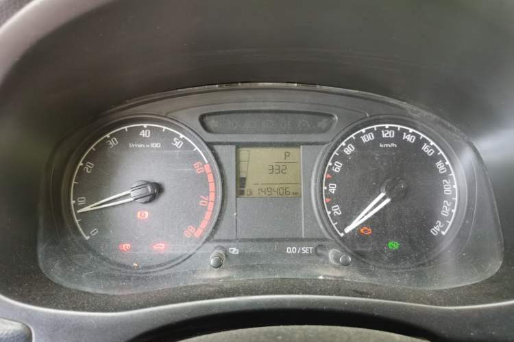 Used Skoda Fabia 2011 1.4L Automatic Crystal Edition Instrument Cluster