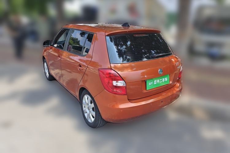 Used Skoda Fabia 2011 1.4L Manual Crystal Edition Rear Left 45 Deg