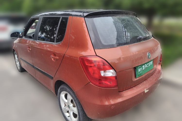 Used Skoda Fabia 2011 1.6L Manual Cool Black Edition Rear Left 45 Deg