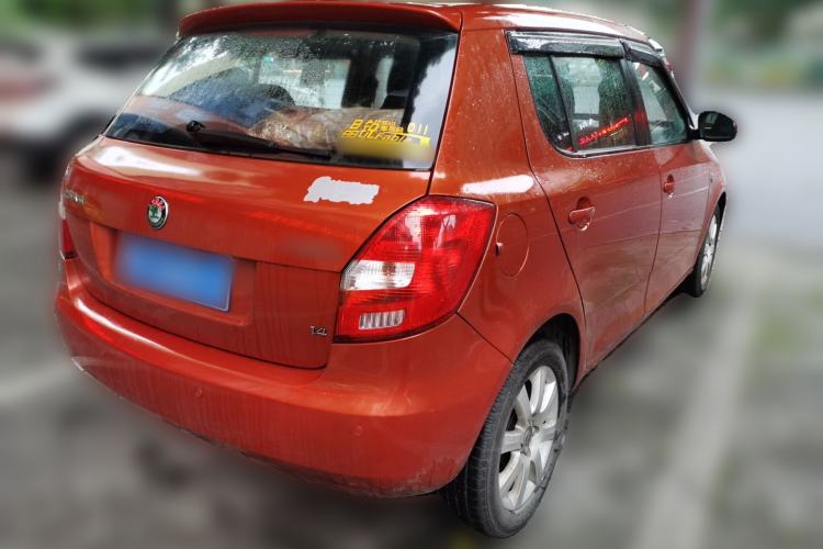Used Skoda Fabia 2011 1.4L Manual Crystal Edition Rear Right 45 Deg