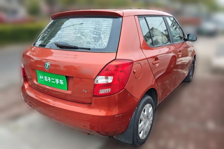 Used Skoda Fabia 2011 1.4L Manual Crystal Edition Rear Right 45 Deg