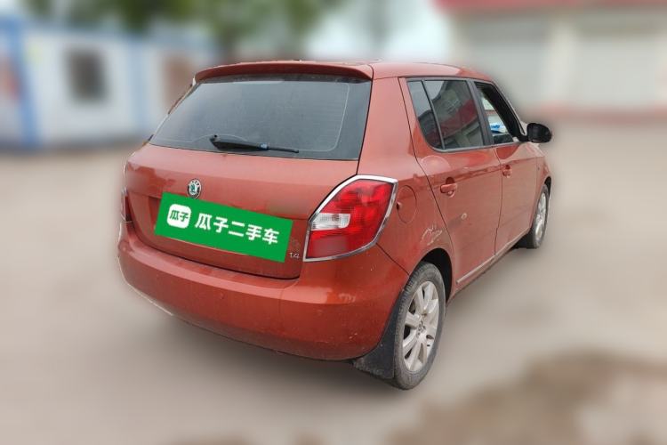 Used Skoda Fabia 2011 1.4L Manual Crystal Edition Rear Right 45 Deg