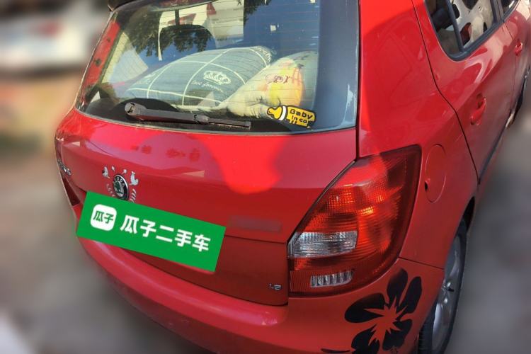 Used Skoda Fabia 2011 1.6L Automatic Crystal Edition Rear Right 45 Deg