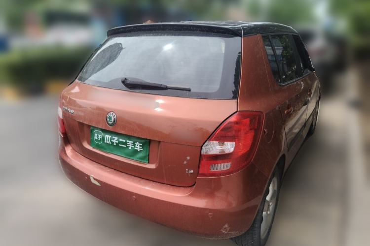 Used Skoda Fabia 2011 1.6L Manual Cool Black Edition Rear Right 45 Deg