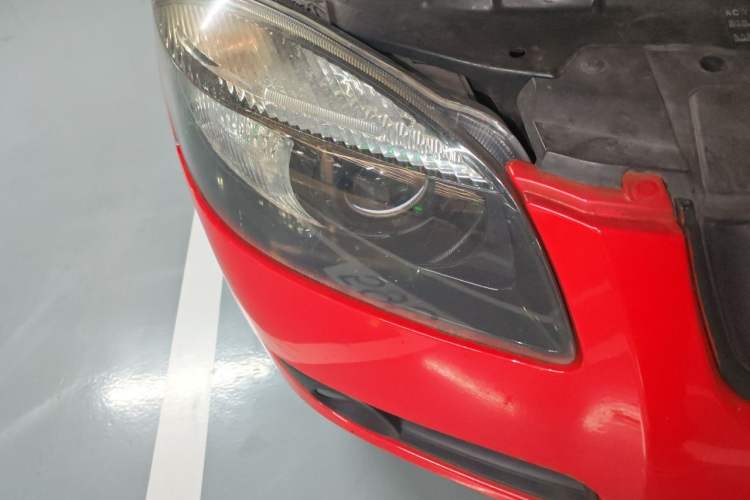 Used Skoda Fabia 2011 1.6L Automatic Cool Black Edition Right Front Headlight