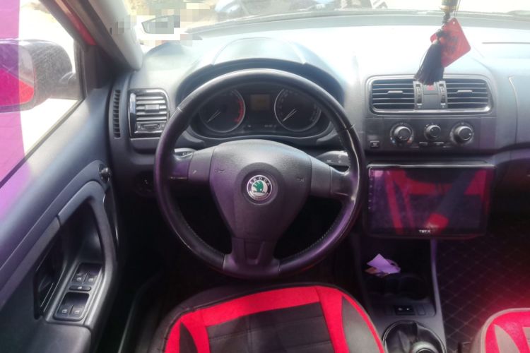 Used Skoda Fabia 2011 1.6L Manual Cool Black Edition Steering Wheel