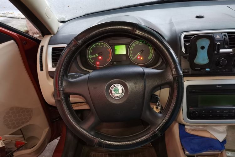Used Skoda Fabia 2011 1.4L Manual Crystal Edition Steering Wheel
