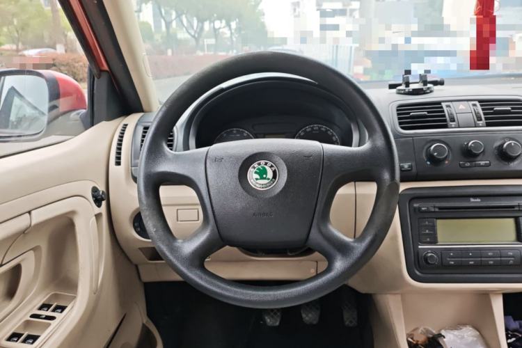 Used Skoda Fabia 2011 1.4L Manual Crystal Edition Steering Wheel