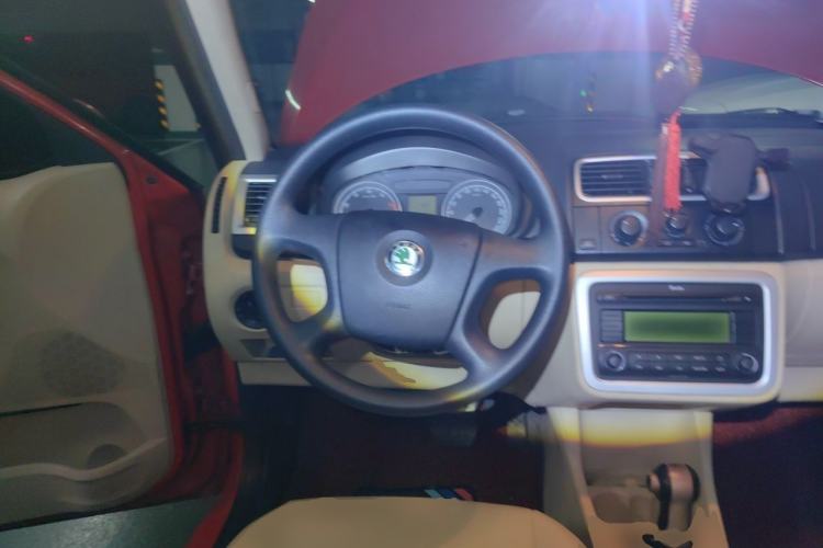 Used Skoda Fabia 2011 1.4L Automatic Crystal Edition Steering Wheel