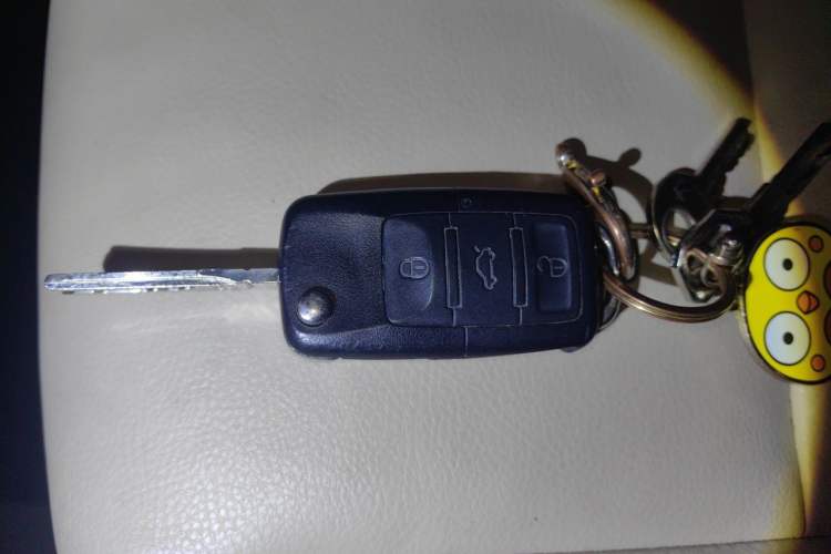 Used Skoda Fabia 2011 1.4L Automatic Crystal Edition Vehicle Key