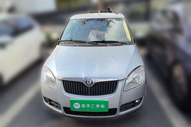 Used Skoda Fabia 2011 1.4L Automatic Crystal Edition Front