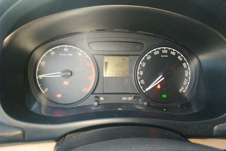 Used Skoda Fabia 2011 1.4L Automatic Crystal Edition Instrument Cluster