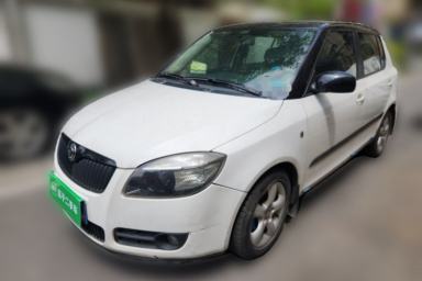 Used Skoda Fabia 2011 1.6L Automatic Cool Black Edition