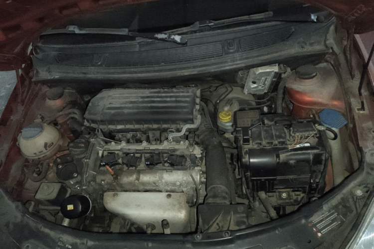 Used Skoda Fabia 2011 1.4L Manual Crystal Edition Engine Bay