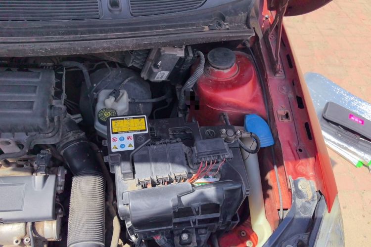 Used Skoda Fabia 2011 1.4L Manual Crystal Edition Engine Bay Left