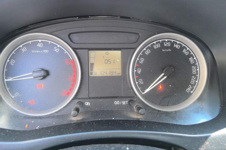 Used Skoda Fabia 2011 1.4L Manual Crystal Edition Odometer Close Up
