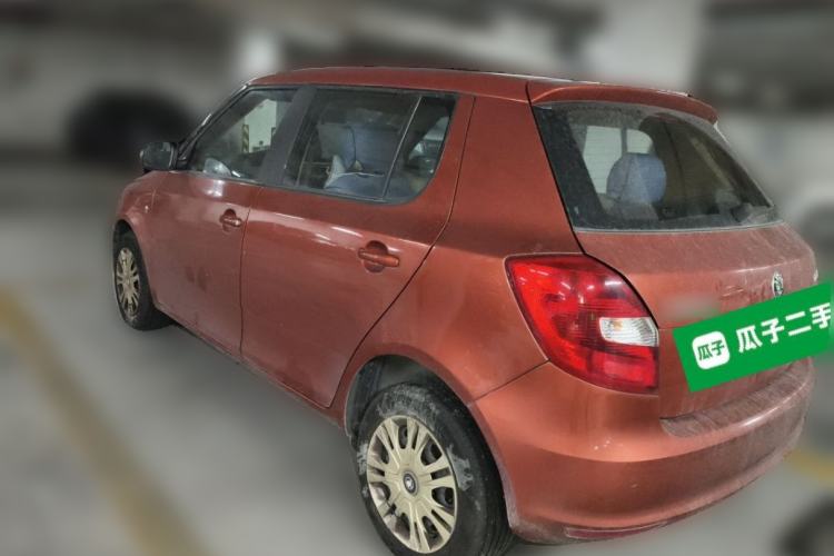 Used Skoda Fabia 2011 1.4L Manual Crystal Edition Rear Left 45 Deg