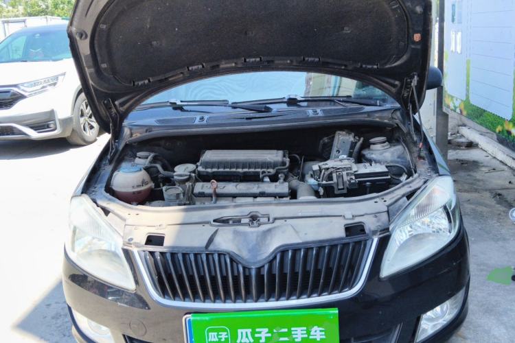 Used Skoda Fabia 2012 1.4L Automatic Crystal Edition Engine Bay