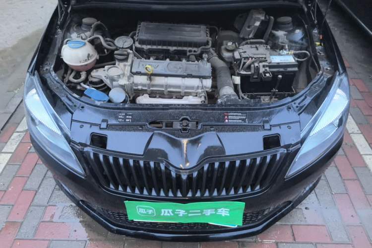 Used Skoda Fabia 2012 1.6L Automatic Sport Edition Engine Bay