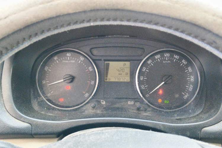Used Skoda Fabia 2012 1.4L Automatic Crystal Edition Instrument Cluster