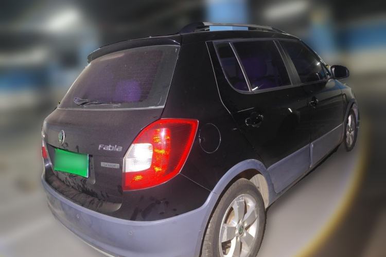 Used Skoda Fabia 2012 1.6L Scout Rear Right 45 Deg
