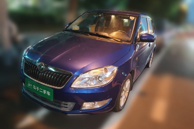 Used Skoda Fabia 2012 1.6L Automatic Crystal Edition Guazi used car, China used car export, Used car for sale, Used  cars, Cheapest cars for sale