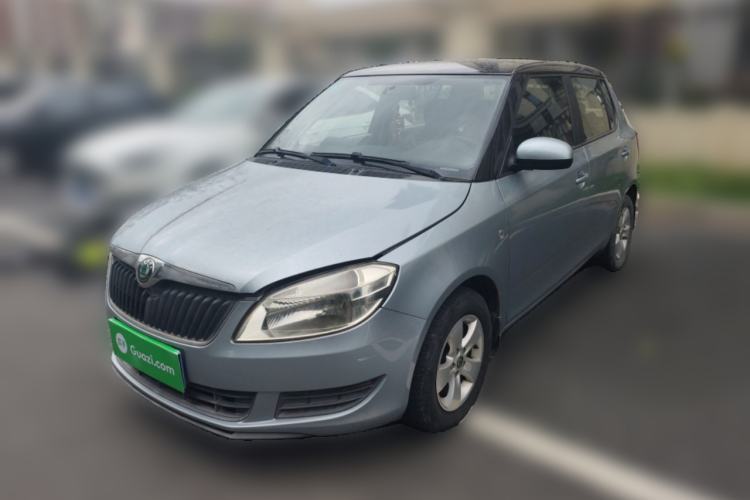 Used Skoda Fabia 2012 1.4L Automatic Crystal Edition Guazi used car, China used car export, Used car for sale, Used  cars, Cheapest cars for sale