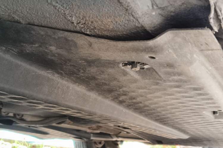 Used Skoda Fabia 2012 1.4L Manual Crystal Edition Chassis Front Left