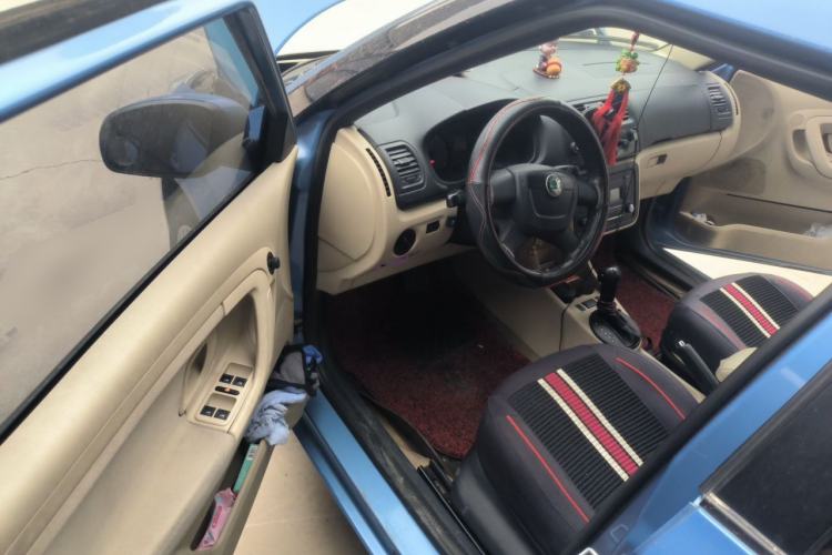Used Skoda Fabia 2012 1.4L Automatic Crystal Edition Driver Seat