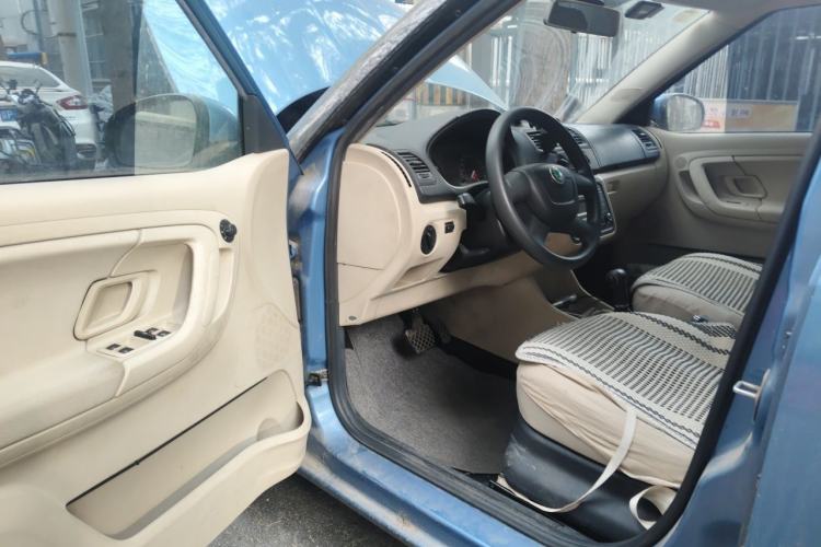 Used Skoda Fabia 2012 1.4L Automatic Crystal Edition Driver Seat