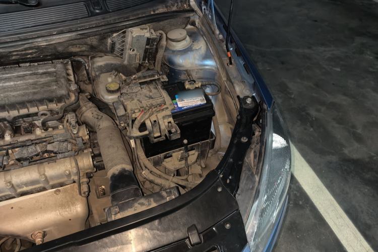Used Skoda Fabia 2012 1.4L Automatic Crystal Edition Engine Bay Left