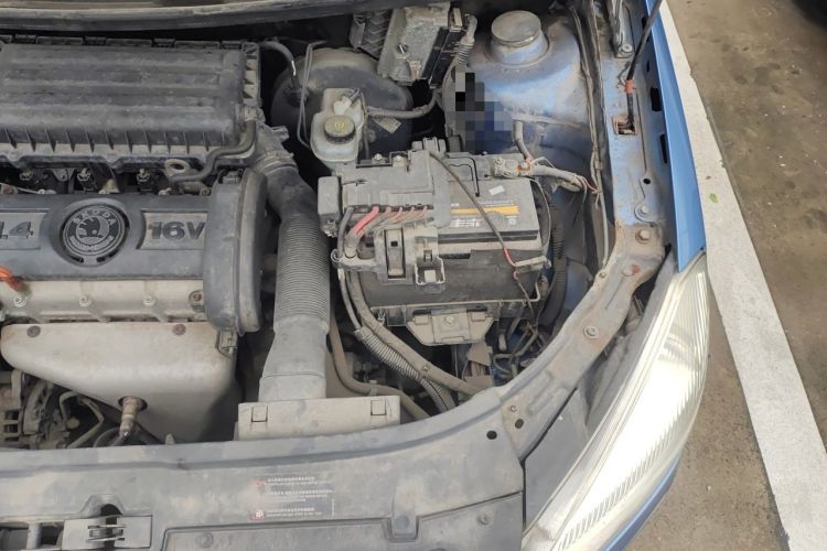 Used Skoda Fabia 2012 1.4L Manual Crystal Edition Engine Bay Left
