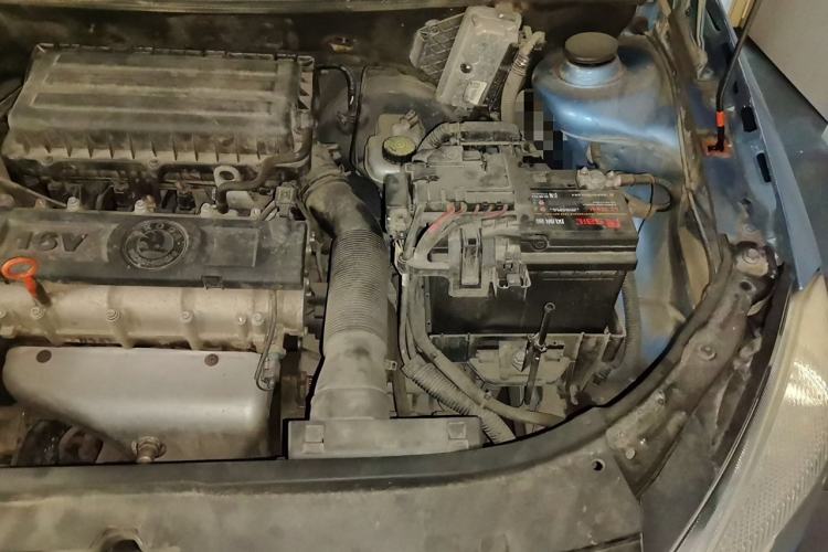 Used Skoda Fabia 2012 1.4L Automatic Crystal Edition Engine Bay Left