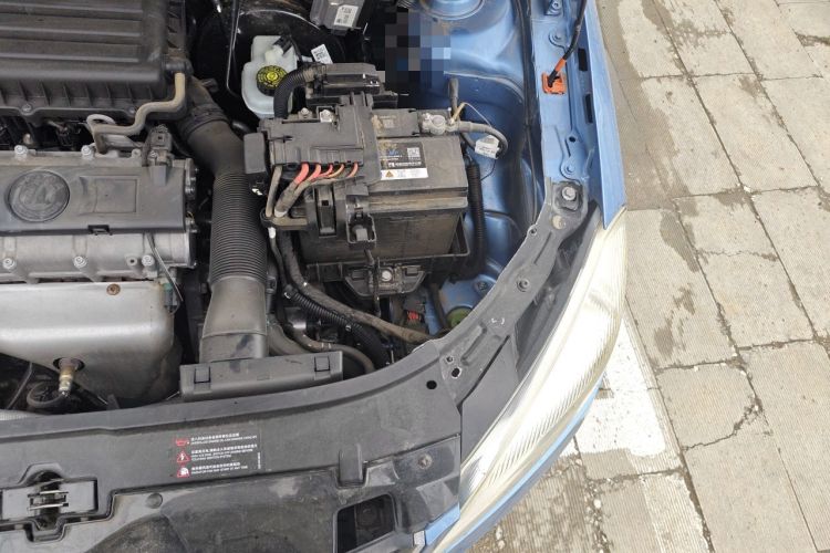 Used Skoda Fabia 2012 1.4L Automatic Crystal Edition Engine Bay Left