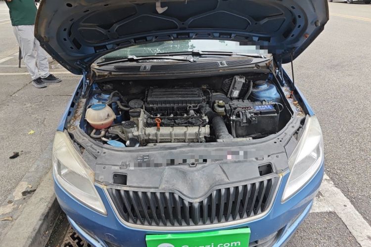 Used Skoda Fabia 2012 1.4L Manual Crystal Edition Engine Bay