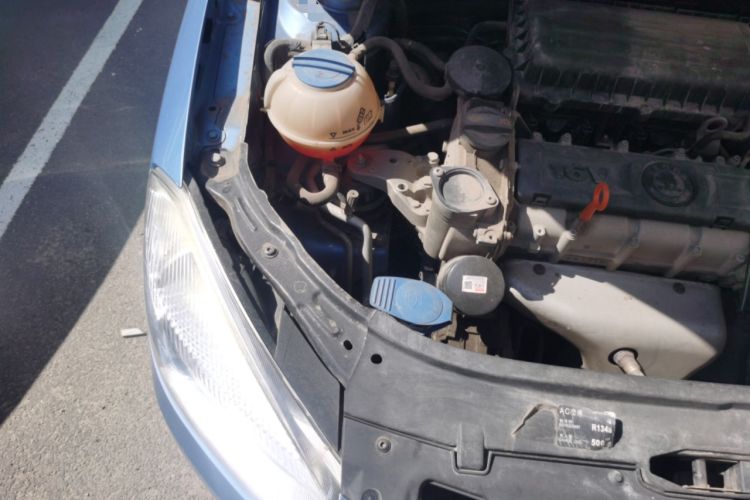 Used Skoda Fabia 2012 1.4L Automatic Crystal Edition Engine Bay Right