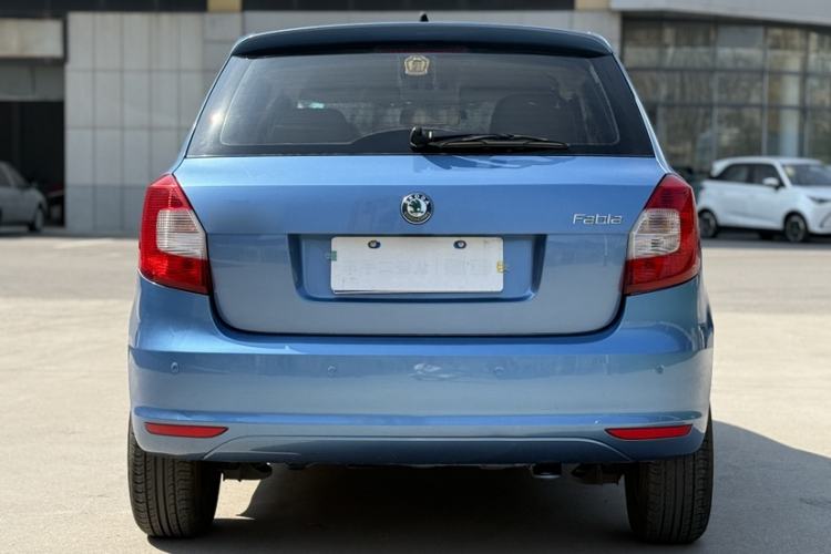 Used Skoda Fabia 2012 1.4L Automatic Crystal Edition Exterior 1