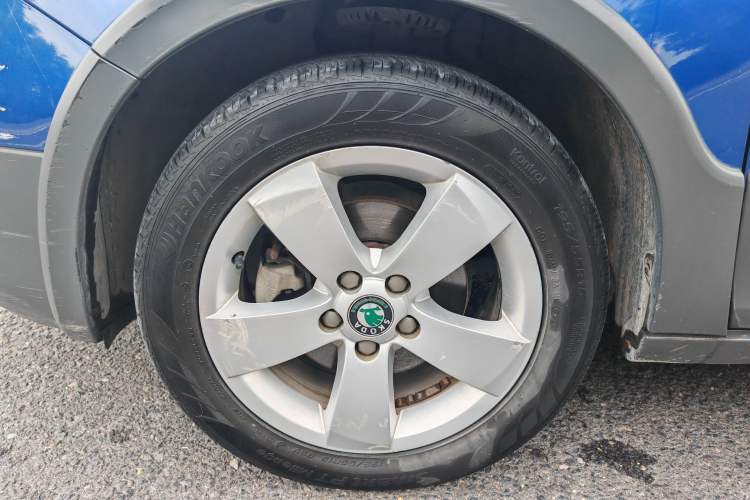 Used Skoda Fabia 2012 1.6L Scout Exterior 8